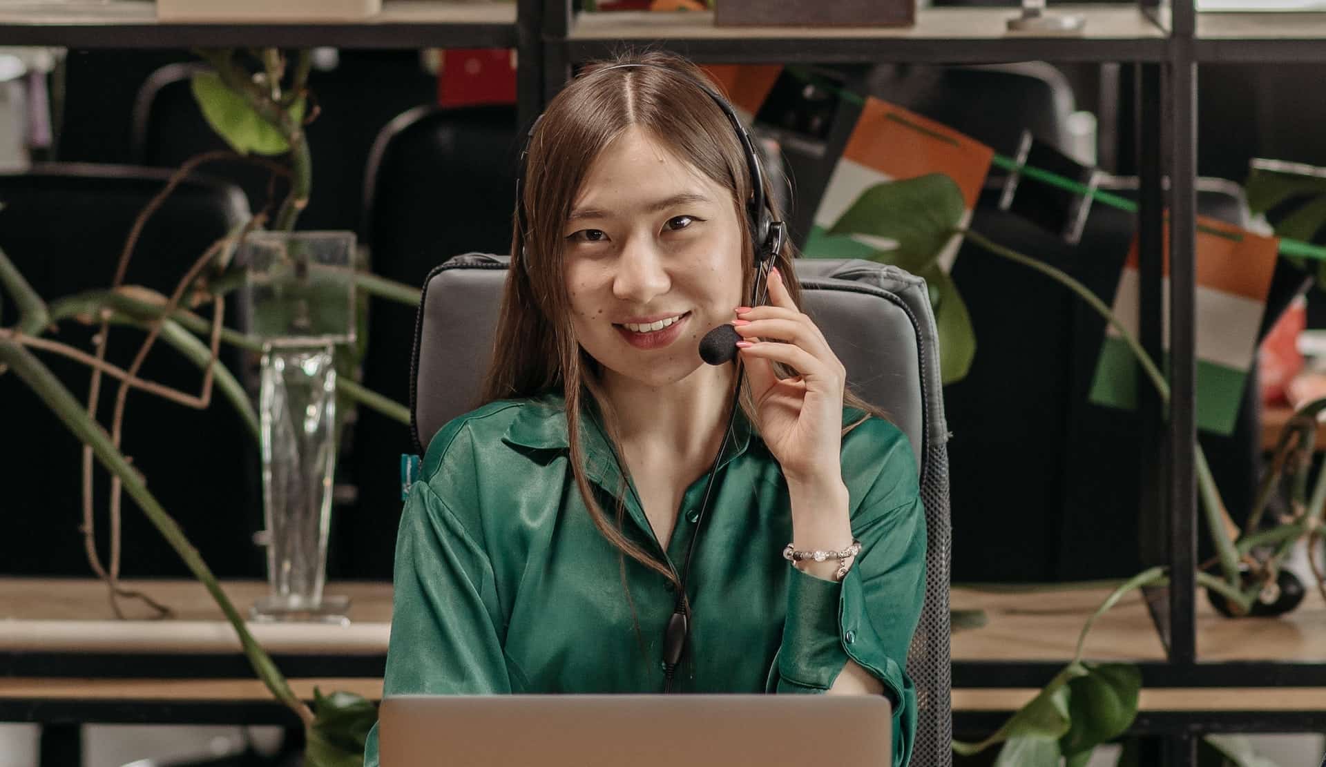 聯絡聰姐僱傭圖片